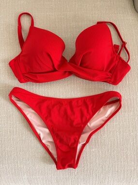 Shade & Shore Red Ribbed Push-Up Bikini